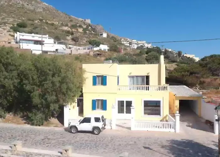 The Palace In اجيا مارينا